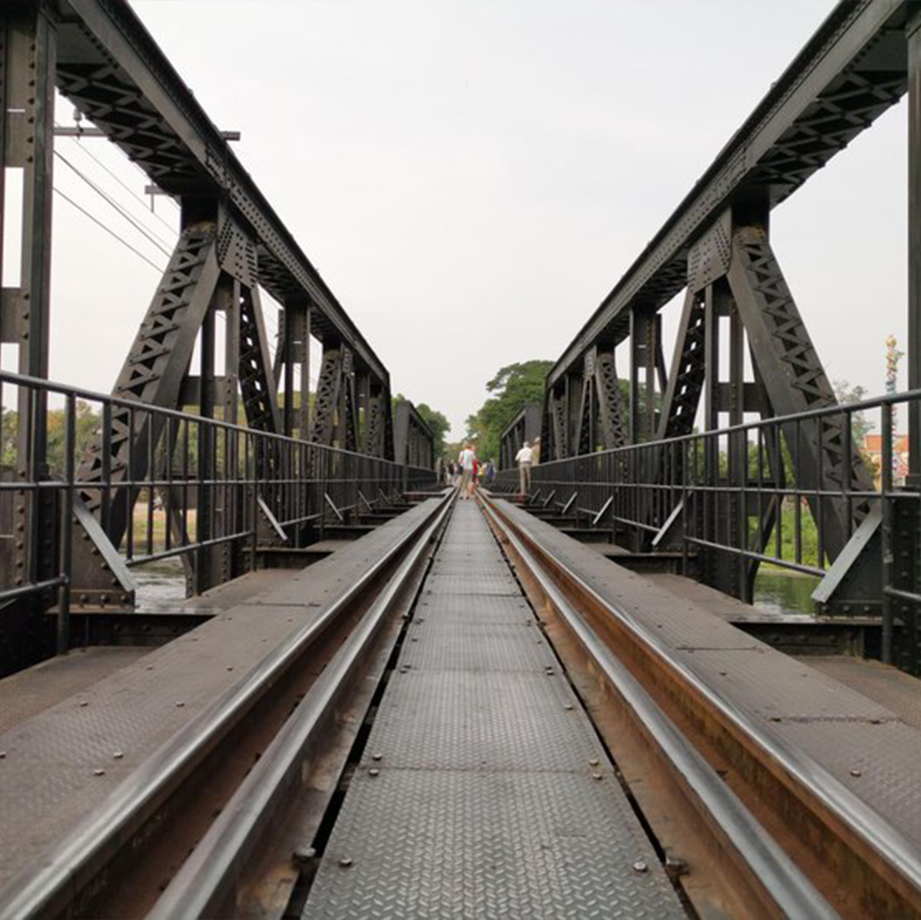rail-1